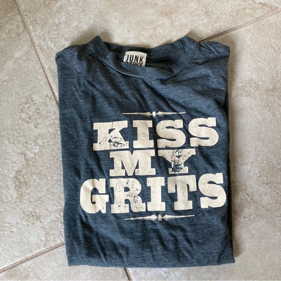 Junk Gypsy “Kiss My Grits” Graphic Tee - Picture 1 of 5